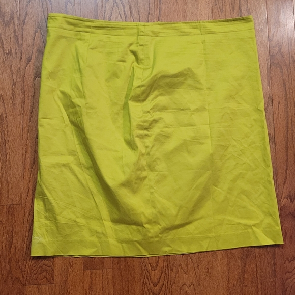 Jones New York Dresses & Skirts - Jones New York | Chartreuse / Lime Green Skirt, Sz. 20